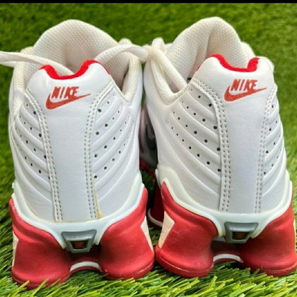 Nike White & Red Shox Performance Sneakers - Picture 4 of 4